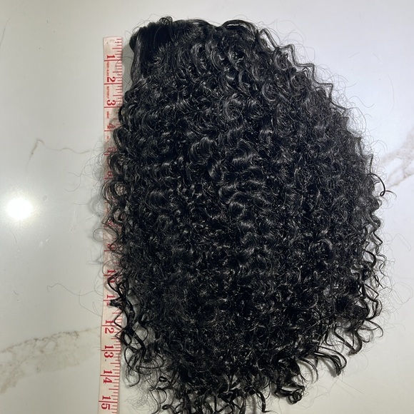 HAIR, 15-16” long, deep waves/loose curls, Afro, Black - Picture 7 of 7